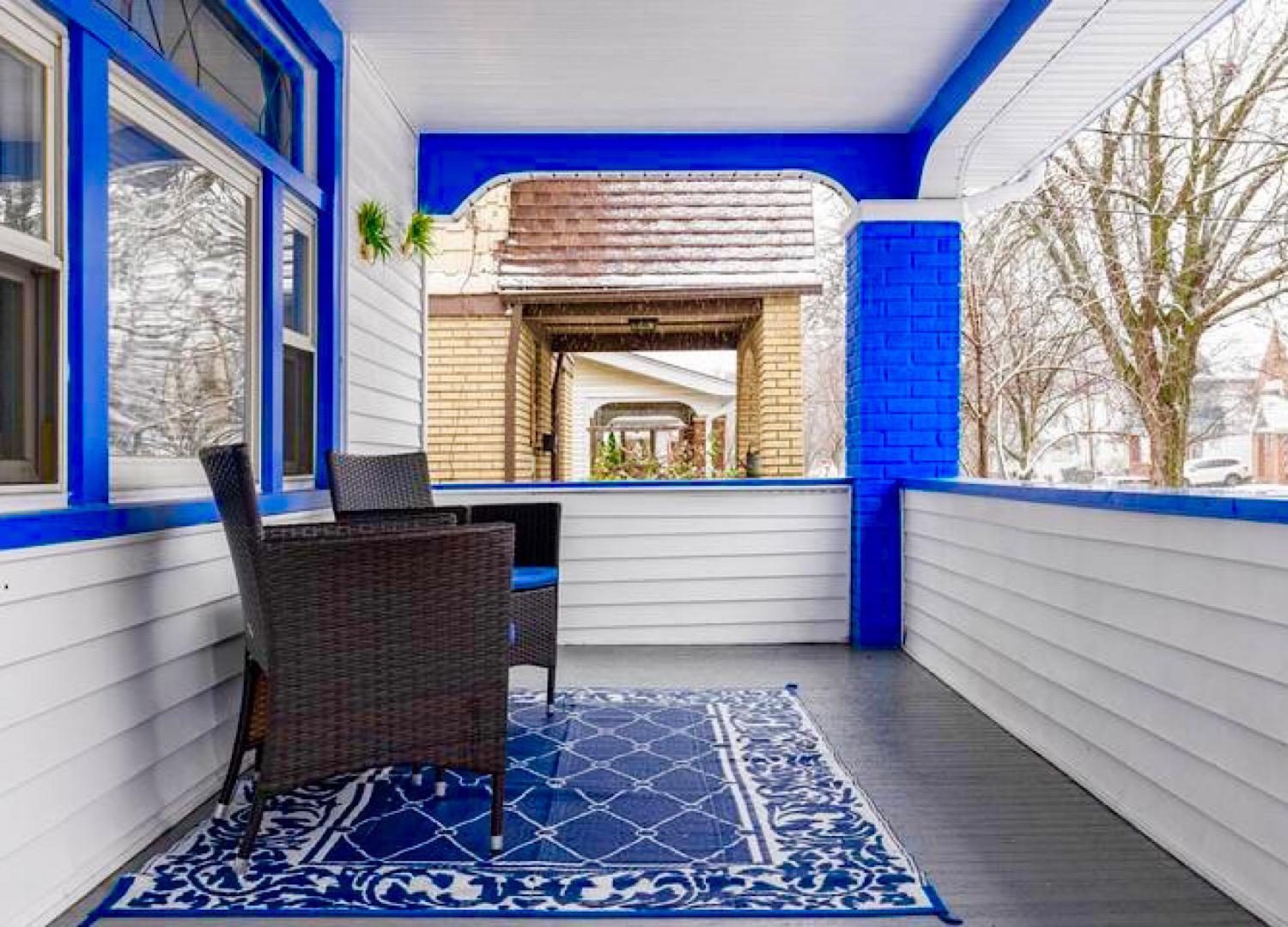 The Sapphire Haven - Your Old Brooklyn Oasis Awaits Families, Couples, Business Travelers Near Downtown With Parking, 300 Mb Wifi & Self Check-In Cleveland Bagian luar foto