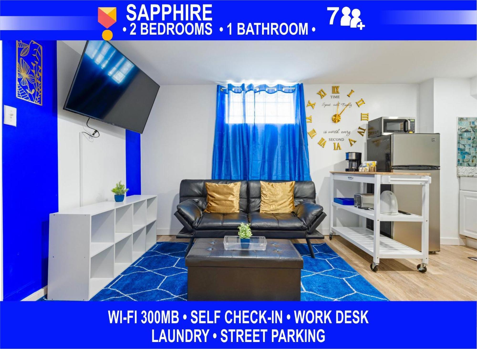 The Sapphire Haven - Your Old Brooklyn Oasis Awaits Families, Couples, Business Travelers Near Downtown With Parking, 300 Mb Wifi & Self Check-In Cleveland Bagian luar foto